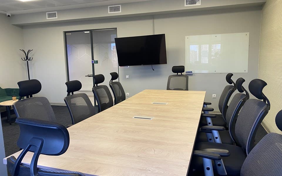 10-seat Erwin Schrödinger meeting room